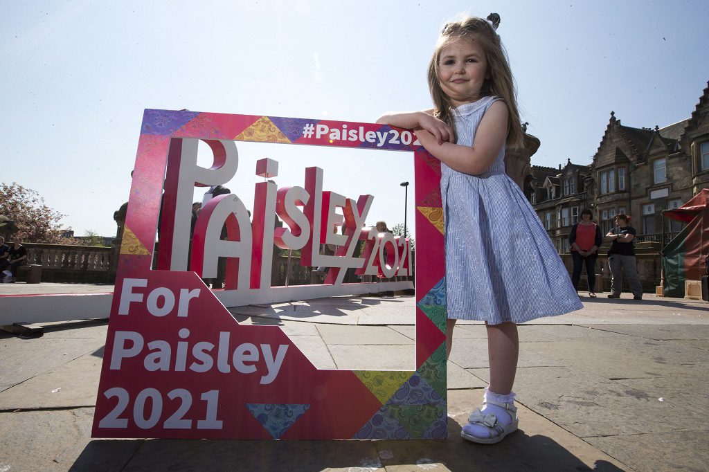 12/05/16.... PAISLEY TOWN CENTRE....... public launch of the For Paisley 2021 campaign Ð a major drive to get local residents and businesses to show their support for the townÕs UK City of Culture 2021. Councillor Mark Macmillan, chair of the Paisley 2021 partnership board;  - Jean Cameron, Paisley 2021 Bid Director Lily Jane