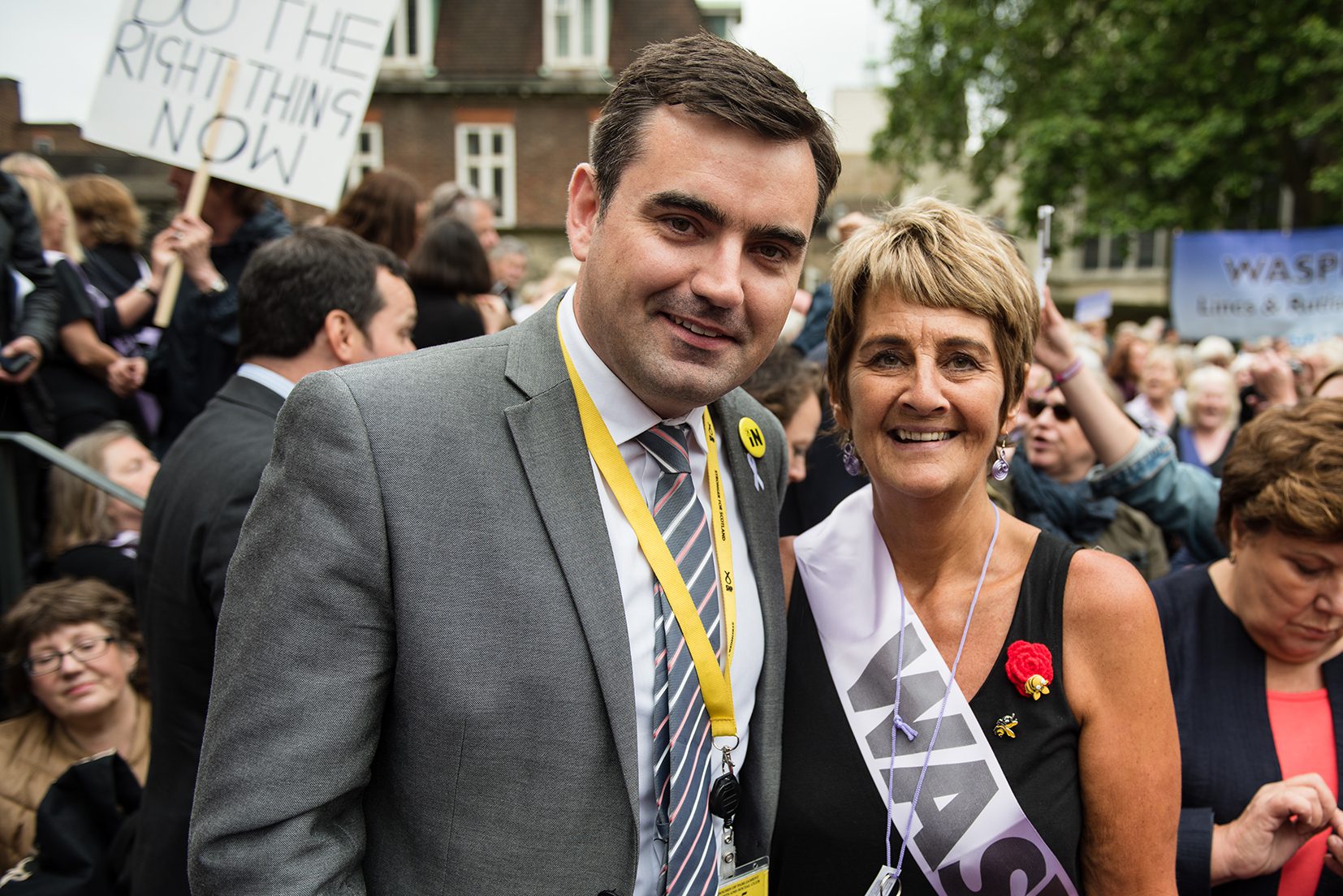 Gavin Newlands MP with a WASPI campaigner