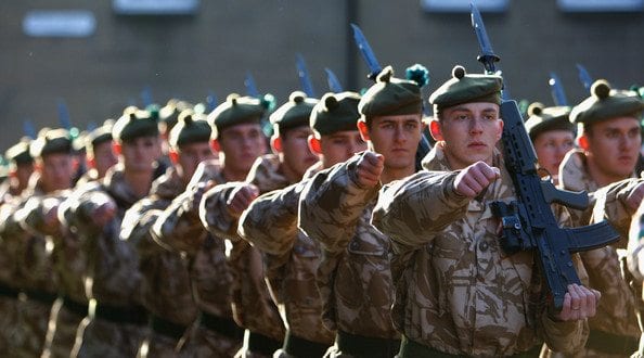 5SCOTS the Argyll and Sutherland Highlanders Parade through Paisley ...