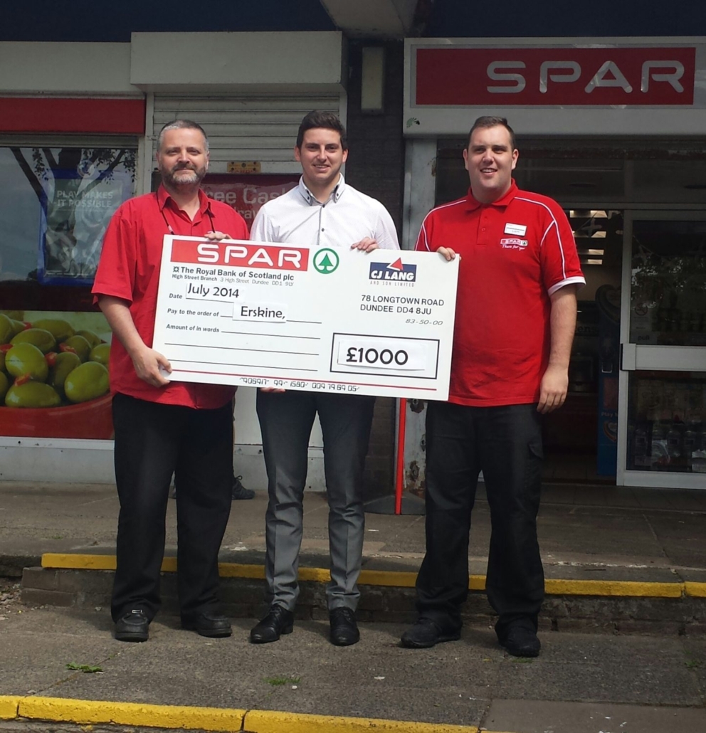 Local Charity March Off With A Cheque From SPAR Scotland!