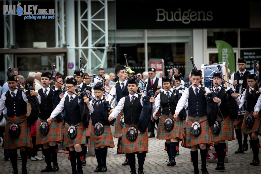 2016 Paisley Pipe Band Championships Video and Photographs