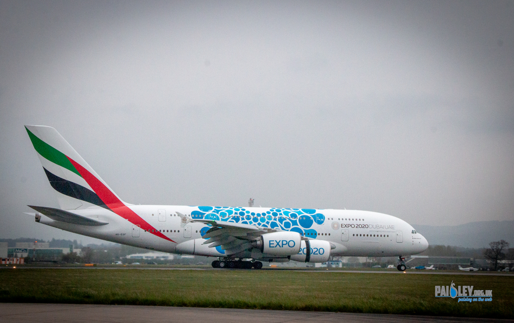 Glasgow Airport and Emirates make Scottish Aviation history with first arrival of the iconic A380 aircraft