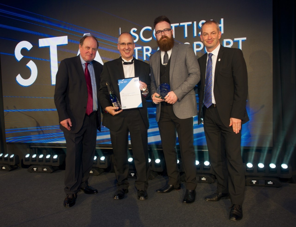 GLASGOW AIRPORT SCOOPS HAT-TRICK AT SCOTTISH  TRANSPORT AWARDS