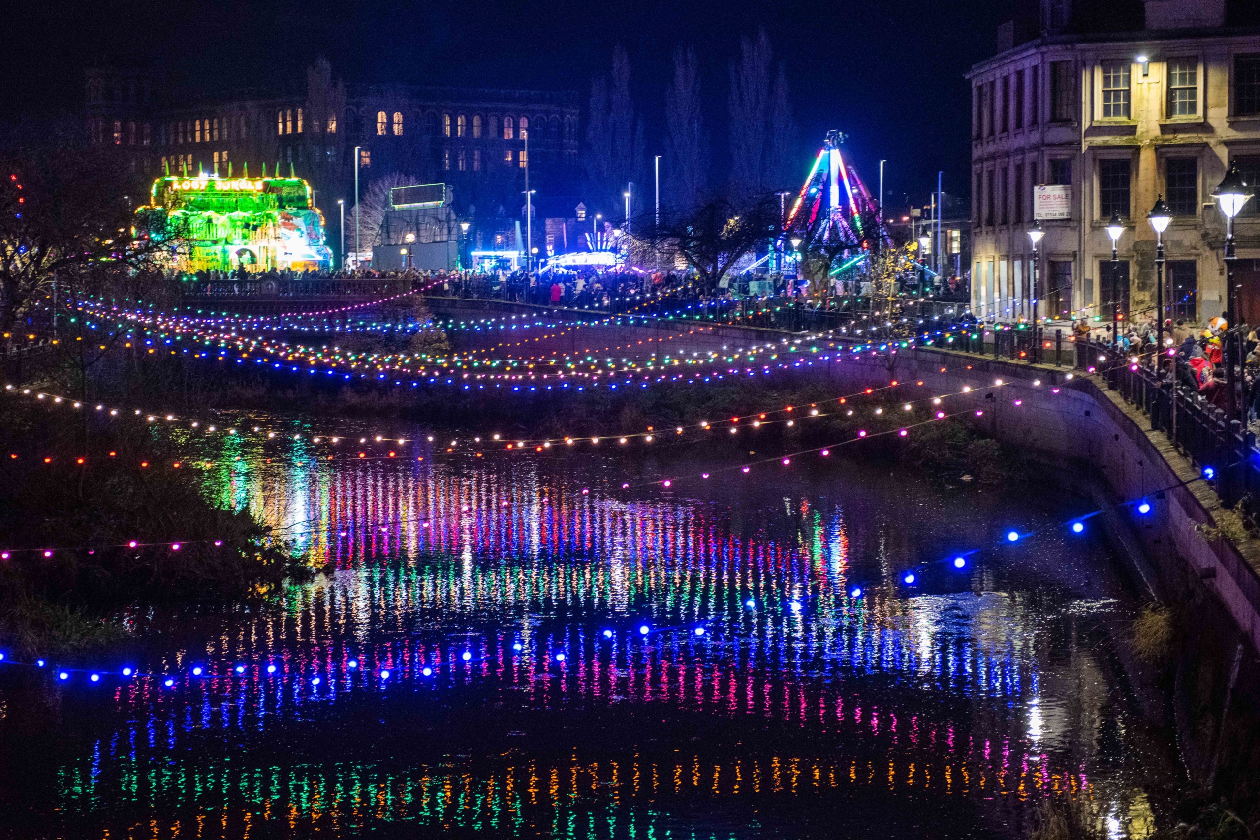 Paisley Christmas Lights 2019