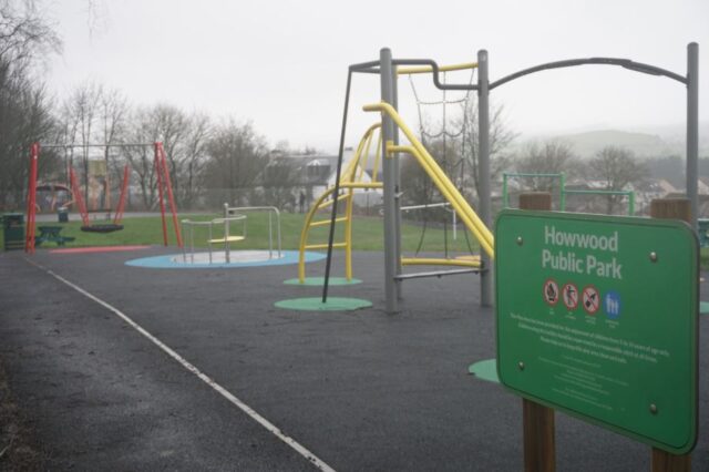 Howwood Park - climbing frame and swing
