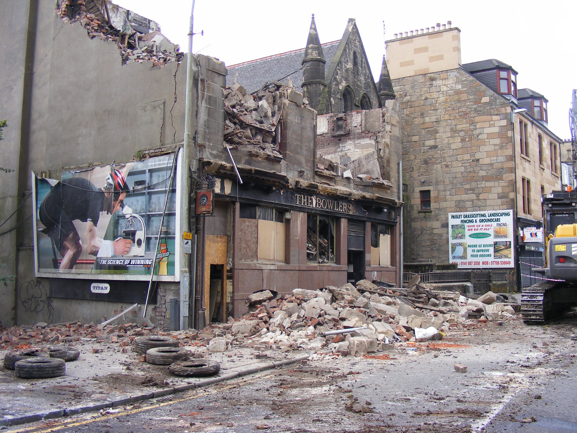 bowlers pub demolition