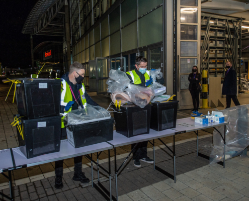 Renfrewshire Election Count 6.5.21 Ballot Paper Delivery-7383