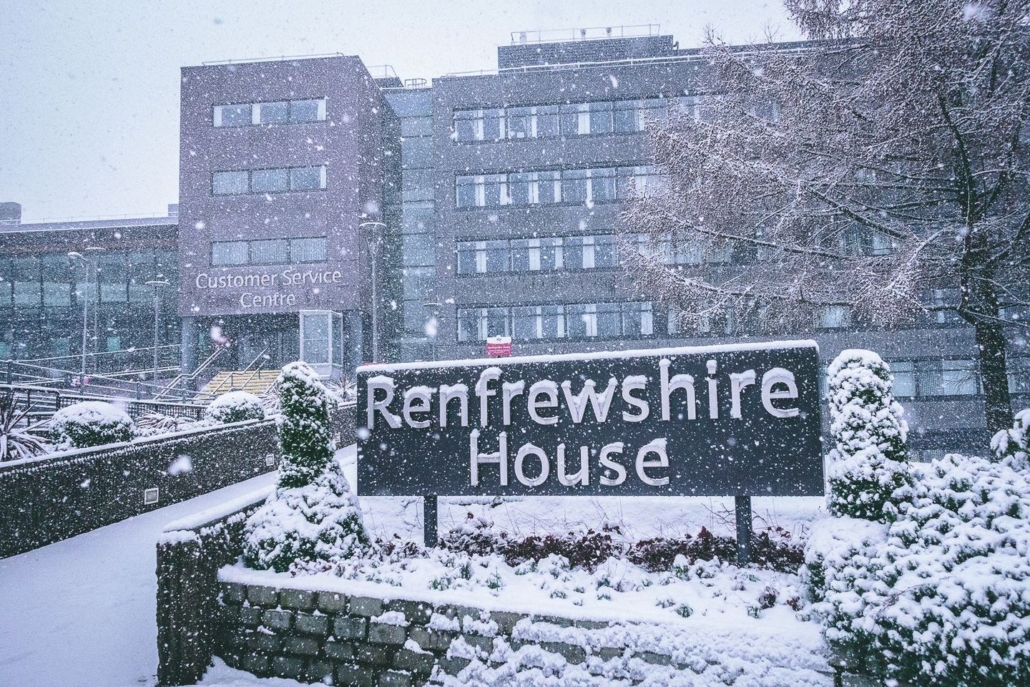 <a href="https://renfrewshire-newsroom.prgloo.com/news/residents-reminded-of-renfrewshire-councils-christmas-and-new-year-opening-hours" target="_blank" rel="noreferrer noopener">Residents reminded of Renfrewshire Council’s Christmas and New Year opening hours</a>
